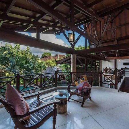 New Daria Villas Seminyak Luaran gambar