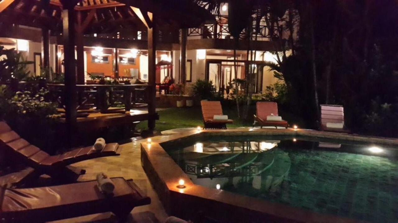 New Daria Villas Seminyak Luaran gambar