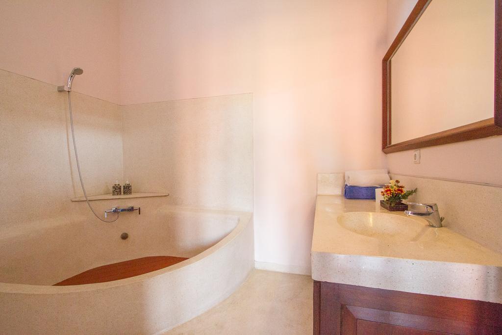 New Daria Villas Seminyak Luaran gambar
